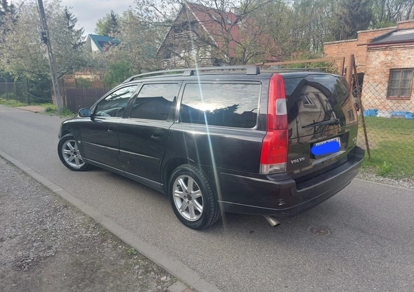 Volvo V70 cena 7700 przebieg: 390000, rok produkcji 2004 z Warszawa małe 137